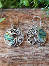 Load image into Gallery viewer, Earrings Dragonfly Paua
