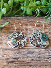 Load image into Gallery viewer, Earrings Dragonfly Paua
