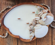 Load image into Gallery viewer, Boho Beach Dream shell Candle
