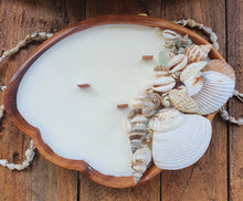 Load image into Gallery viewer, Boho Beach Dream shell Candle
